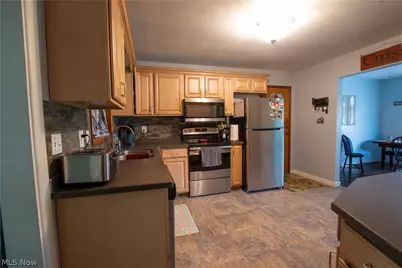 1757 Pleasant Valley Road NE, New Philadelphia, OH 44663 - Photo 20
