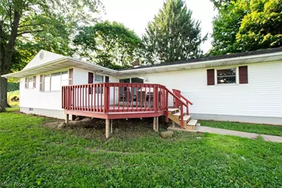 1757 Pleasant Valley Road NE, New Philadelphia, OH 44663 - Photo 8