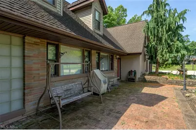 242 Elvira Court, McDonald, OH 44437 - Photo 6