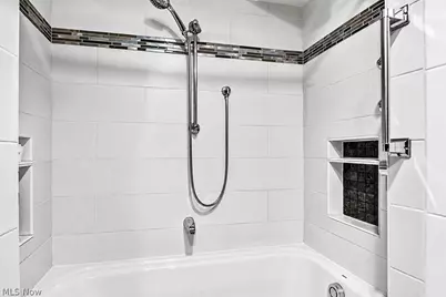 5659 Pleasant Street, North Ridgeville, OH 44039 - Photo 24