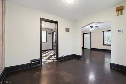 1866 Flint Avenue, Akron, OH 44305 - Photo 6