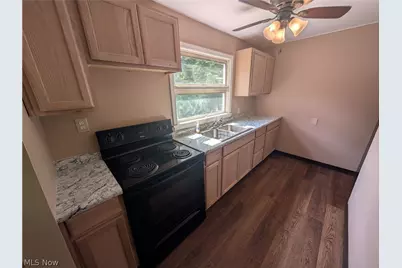328 Wood Alley, East Liverpool, OH 43920 - Photo 8