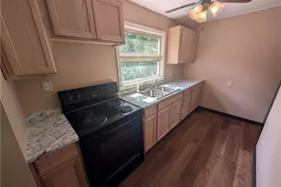 328 Wood Alley, East Liverpool, OH 43920 - Photo 8
