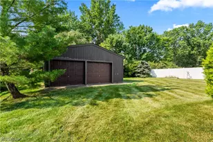 2668 Serra Vista Dr, Stow, OH 44224 - Photo 38