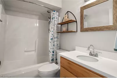 1254 Village Parkway, Tallmadge, OH 44278 - Photo 20