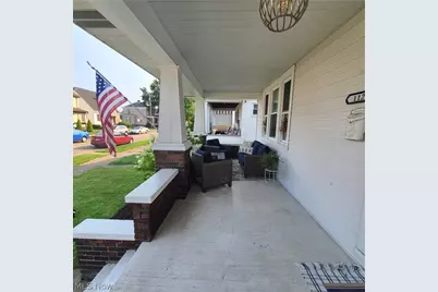 1127 Pearl Street, Martins Ferry, OH 43935 - Photo 4