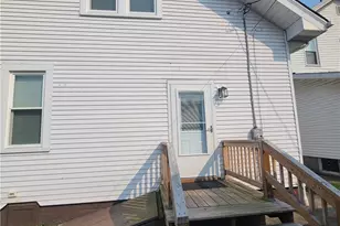 1127 Pearl St, Martins Ferry, OH 43935 - Photo 32
