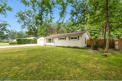 14554 Plum Creek Drive, Columbia Station, OH 44028 - Photo 2