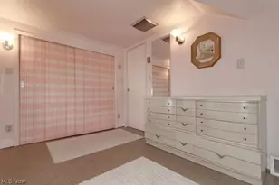 29127 Forestgrove Rd, Willowick, OH 44095 - Photo 20