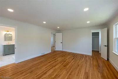17606 Chagrin Boulevard, Huber Heights, OH 44120 - Photo 30