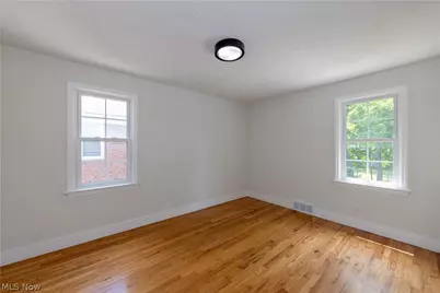 17606 Chagrin Boulevard, Huber Heights, OH 44120 - Photo 32