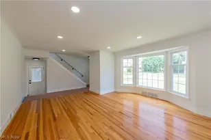 17606 Chagrin Blvd, Huber Heights, OH 44120 - Photo 6
