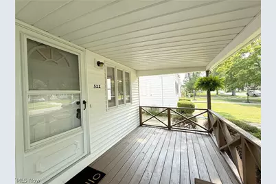 522 Eastern Heights Boulevard, Elyria, OH 44035 - Photo 4