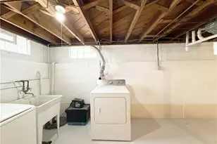 522 Eastern Heights Blvd, Elyria, OH 44035 - Photo 38
