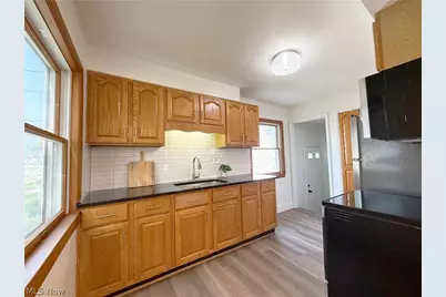 522 Eastern Heights Boulevard, Elyria, OH 44035 - Photo 16