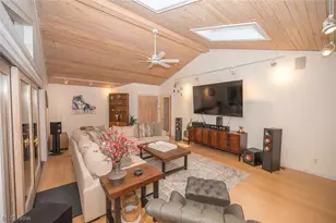 10676 Prouty Rd, Concord Twp, OH 44077 - Photo 8