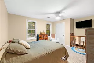 6342 Manchester Rd, New Franklin, OH 44216 - Photo 20