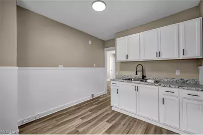 911 Royal Road, Loveland, OH 44110 - Photo 36