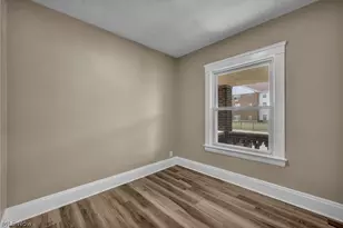 911 Royal Rd, Loveland, OH 44110 - Photo 12