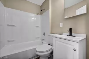 911 Royal Rd, Loveland, OH 44110 - Photo 4