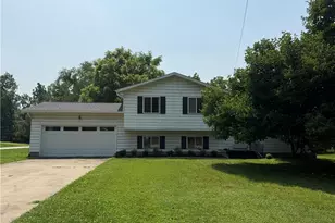 36 Westvue Dr, Tallmadge, OH 44278 - Photo 2