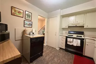 36 Westvue Dr, Tallmadge, OH 44278 - Photo 8