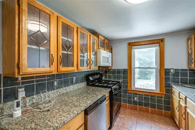 2718 Northland Street, Cuyahoga Falls, OH 44221 - Photo 12