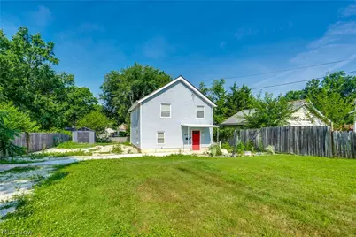 2718 Northland Street, Cuyahoga Falls, OH 44221 - Photo 1