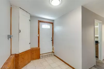2718 Northland Street, Cuyahoga Falls, OH 44221 - Photo 4