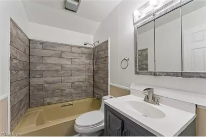 17632 Laurel Avenue, Lake Milton, OH 44429 - Photo 30