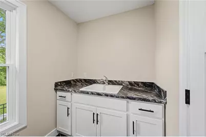 11770 Painesville Warren Road, Concord Twp, OH 44077 - Photo 30