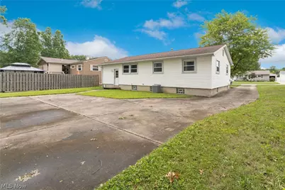 168 Georgetown Place, Youngstown, OH 44515 - Photo 8
