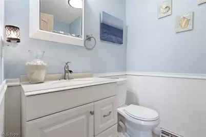 7909 Lake O Springs Avenue NW, North Canton, OH 44720 - Photo 32