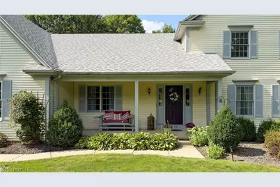 698 Deep Woods Drive, Aurora, OH 44202 - Photo 2