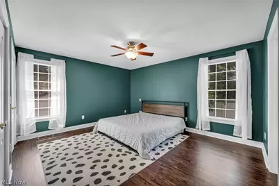 690 Grantwood Avenue, Sheffield Lake, OH 44054 - Photo 22