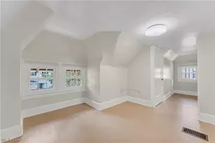 748 Evergreen Dr, Akron, OH 44303 - Photo 34