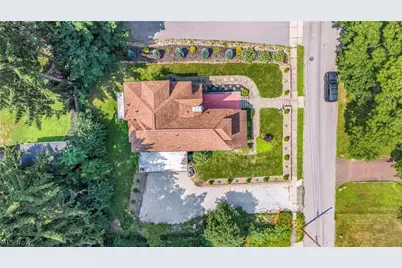 748 Evergreen Drive, Akron, OH 44303 - Photo 48