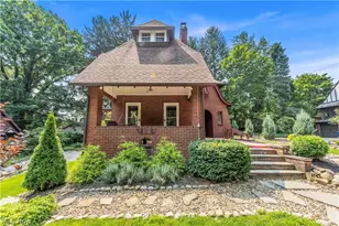 748 Evergreen Dr, Akron, OH 44303 - Photo 4