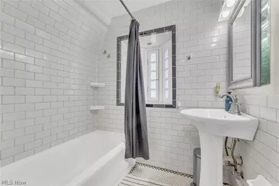 748 Evergreen Drive, Akron, OH 44303 - Photo 24