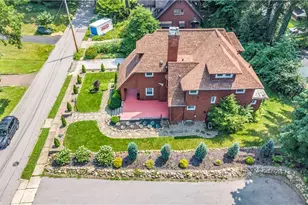 748 Evergreen Dr, Akron, OH 44303 - Photo 8