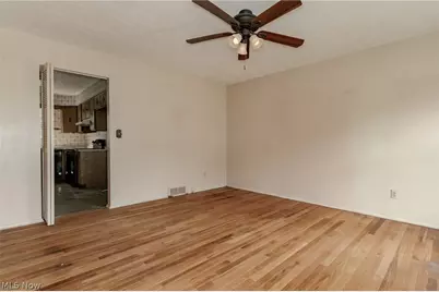 2218 Croydon Road, Twinsburg, OH 44087 - Photo 12