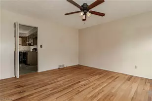 2218 Croydon Rd, Twinsburg, OH 44087 - Photo 12