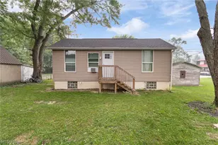 216 W Pennsylvania Ave, Sebring, OH 44672 - Photo 2
