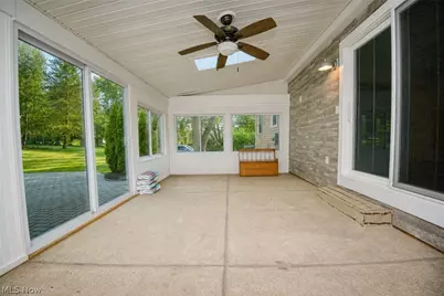 1674 Cloverview Drive, Green, OH 44685 - Photo 20