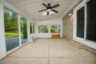 1674 Cloverview Dr, Green, OH 44685 - Photo 20