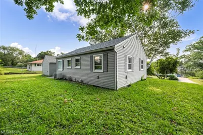 2680 Nesmith Lake Boulevard, Akron, OH 44314 - Photo 34