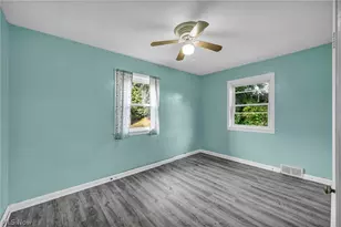 2680 Nesmith Lake Blvd, Akron, OH 44314 - Photo 14