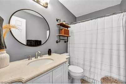 6302 Ridgeview Boulevard, North Ridgeville, OH 44039 - Photo 20