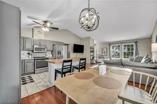6302 Ridgeview Blvd, North Ridgeville, OH 44039 - Photo 12