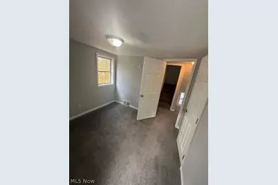 702 Grace Avenue, Akron, OH 44320 - Photo 8